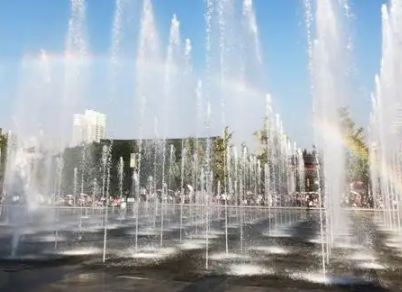 音樂(lè)噴泉公司設(shè)計(jì)噴泉景觀要注意提現(xiàn)哪幾點(diǎn)