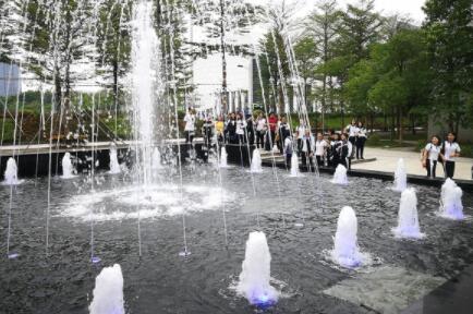 噴泉公司設(shè)計(jì)花樣噴泉時(shí)要提前了解哪些內(nèi)容